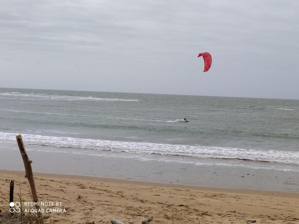 Logement 88 2-4 Personnes 500 M Plage Classe 2 Etoiles Долю-д'Олерон Экстерьер фото